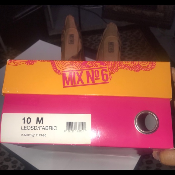 Mix No. 6 Leopard Print Peep Toe Heels - Picture 11 of 11